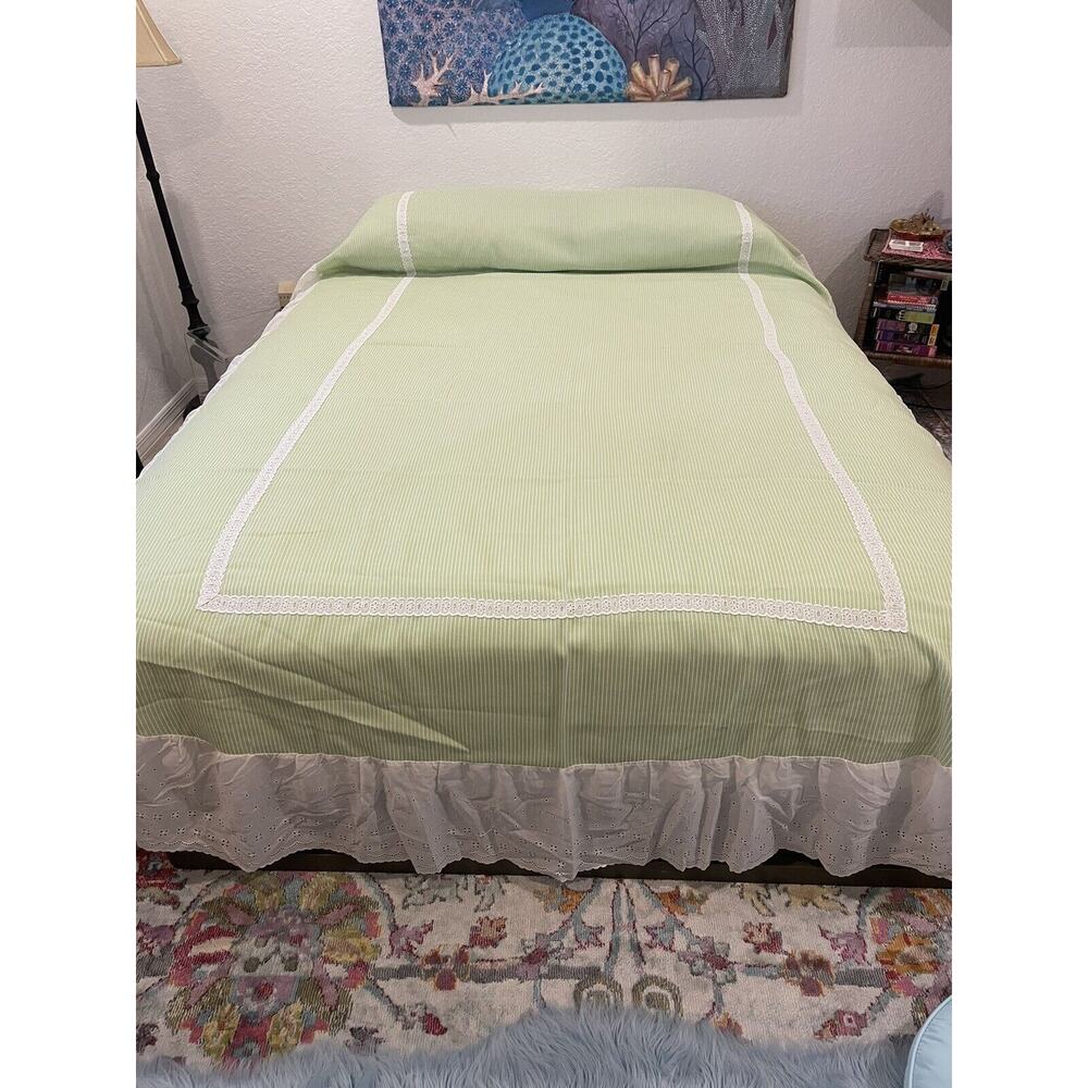 Sears Vintage Twin Bedspreads Pair Green White Eyelet Trim Two Bedspreads Match